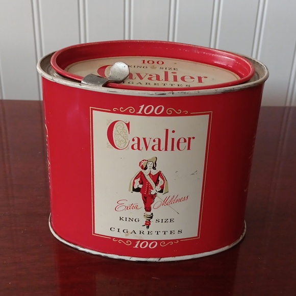 Vintage Cavalier Advertising Tin - Picture 1 of 2